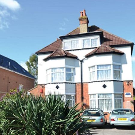 Carmel Serviced Rooms Southampton Esterno foto