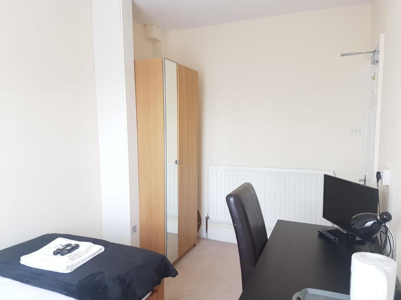 Carmel Serviced Rooms Southampton Esterno foto