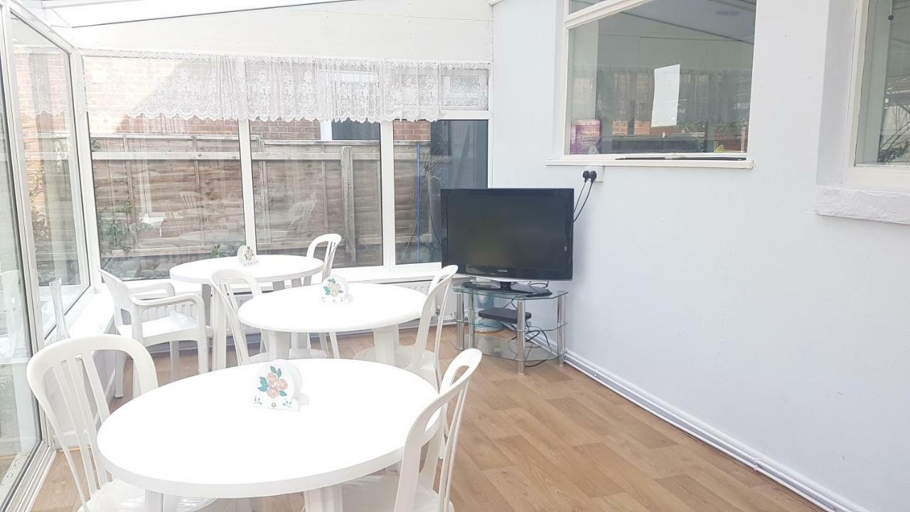 Carmel Serviced Rooms Southampton Esterno foto