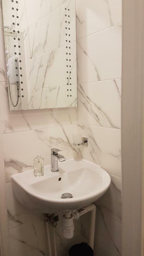 Carmel Serviced Rooms Southampton Esterno foto